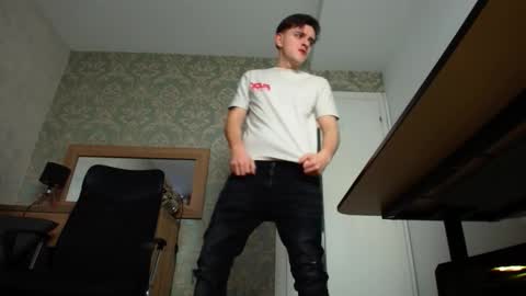 FelixStark online show from October 31, 5:52 am