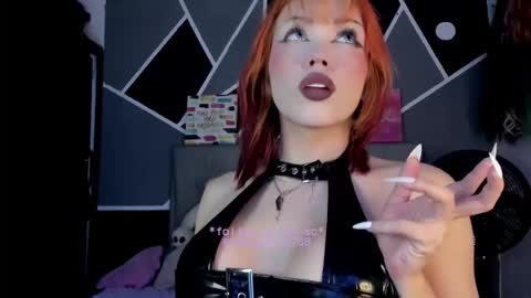 fem_boy6 online show from November 28, 9:23 am