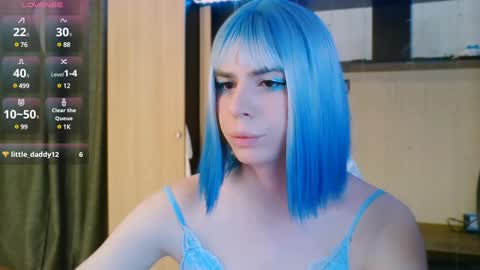 Snapshot of femalexa chatting on December 18, 12:18 pm Alexa online show from December 18, 12:18 pm