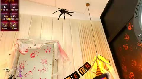 Snapshot of femboy_max chatting on November 1, 12:29 pm Femboy Max online show from November 1, 12:29 pm