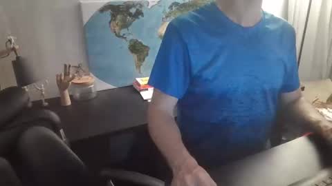 femdomsubby online show from February 18, 11:06 am