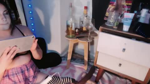 this is justice tricia a bigelow. she was fucking my husband tom girardi online show from January 17, 11:15 am