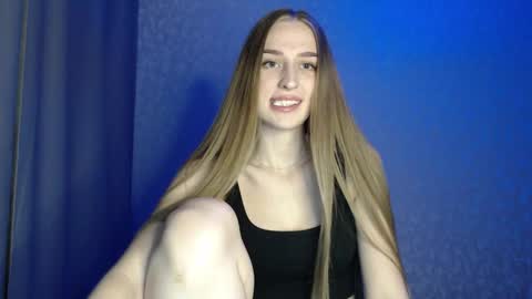 Snapshot of femkedejager chatting on March 4, 7:43 pm Femke online show from March 4, 7:43 pm