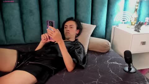 Karol online show from December 27, 11:06 am