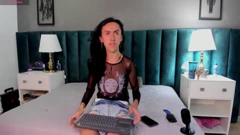 Karol online show from January 4, 10:05 am