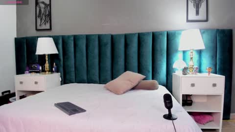 Karol online show from January 6, 3:29 pm