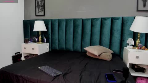 Karol online show from January 14, 2:19 am