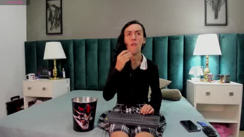 Karol online show from January 22, 7:13 pm