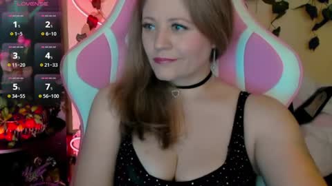 Ferall Btrrry online show from April 19, 6:21 pm