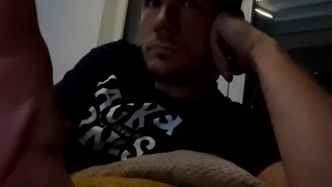 Snapshot of ferdl1988_1 chatting on October 5, 9:02 pm ferdl1988_1 online show from October 5, 9:02 pm