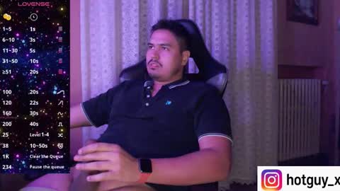 Snapshot of fernan_reds chatting on December 4, 7:00 pm Fernan online show from December 4, 7:00 pm