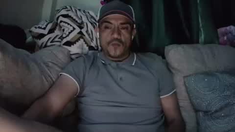 Snapshot of fernand89 chatting on February 26, 6:26 am fernand89 online show from February 26, 6:26 am