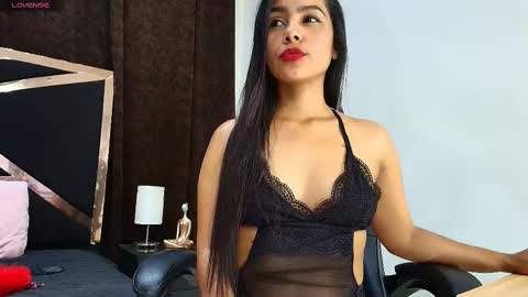 Snapshot of fernandabrown_ chatting on October 5, 10:18 pm Fernandabrown s online show from October 5, 10:18 pm