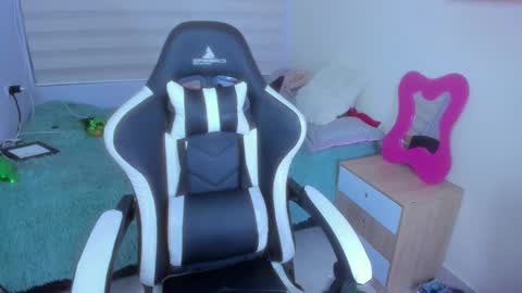 Fernanda Diaz online show from January 27, 9:13 am