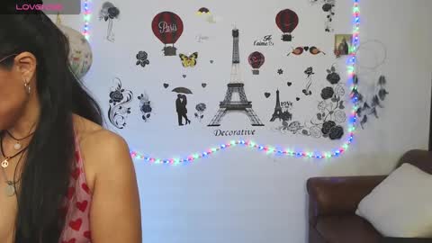 Snapshot of fernandaeloisa chatting on January 16, 1:14 pm FernandaEloisa online show from January 16, 1:14 pm