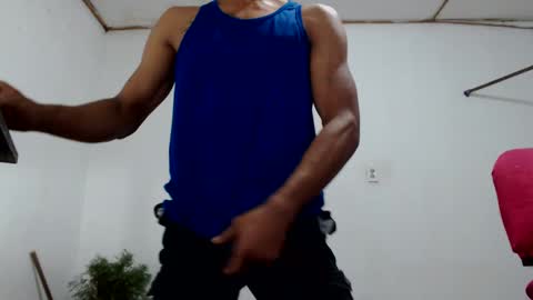 fernandez_latinblack online show from December 11, 2:30 am