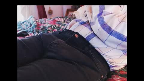 Snapshot of ferra_testarossa chatting on November 30, 8:02 pm ferra_testarossa online show from November 30, 8:02 pm