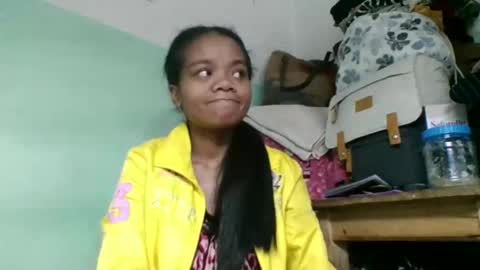 Snapshot of fetranialdy chatting on October 11, 4:33 am fetranialdy online show from October 11, 4:33 am