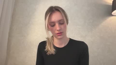 Lisa online show from October 23, 8:35 am