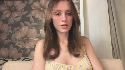 Lisa online show from March 19, 11:25 am