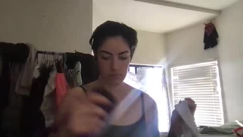 fgsammie online show from April 20, 11:50 pm