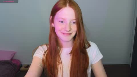 Snapshot of fiamoor chatting on February 7, 11:45 pm Fia online show from February 7, 11:45 pm