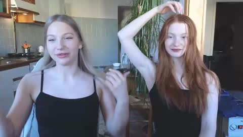 Snapshot of fiamoor chatting on March 7, 2:34 pm Fia online show from March 7, 2:34 pm