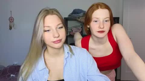 Snapshot of fiamoor chatting on March 12, 3:29 pm Fia online show from March 12, 3:29 pm