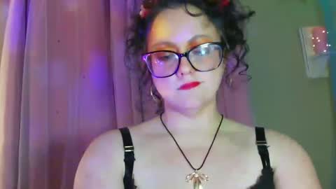 fieryminx67 online show from September 24, 7:23 am