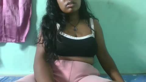 Snapshot of fifaalydia chatting on February 13, 4:17 pm fifaalydia online show from February 13, 4:17 pm