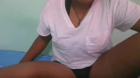 Snapshot of fifaalydia chatting on March 11, 11:23 am fifaalydia online show from March 11, 11:23 am