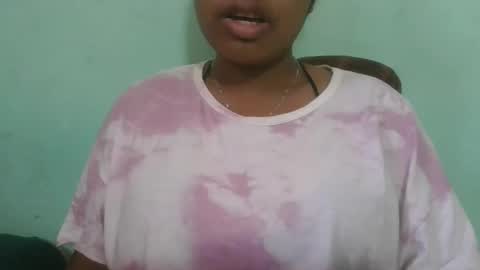 Snapshot of fifaalydia chatting on October 13, 9:31 am fifaalydia online show from October 13, 9:31 am