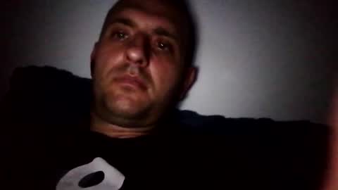 Snapshot of figonik chatting on December 1, 9:15 pm Nick online show from December 1, 9:15 pm