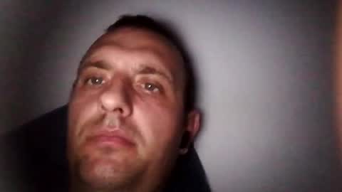 Snapshot of figonik chatting on January 19, 8:51 pm Nick online show from January 19, 8:51 pm