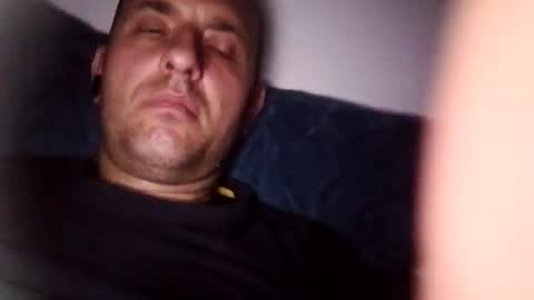 Snapshot of figonik chatting on February 2, 9:02 pm Nick online show from February 2, 9:02 pm