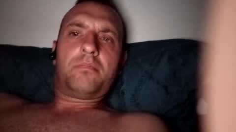 Snapshot of figonik chatting on September 14, 8:08 pm Nick online show from September 14, 8:08 pm