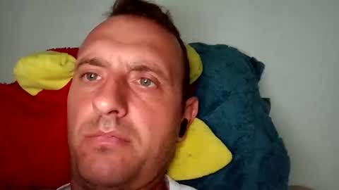 Snapshot of figonik chatting on September 18, 5:20 am Nick online show from September 18, 5:20 am