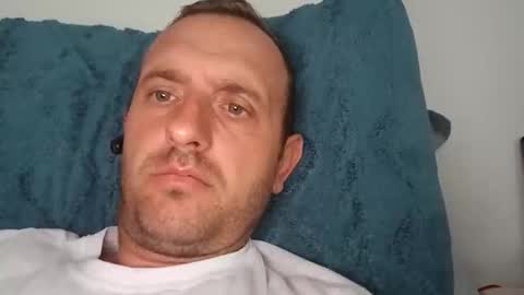 Snapshot of figonik chatting on September 23, 5:10 am Nick online show from September 23, 5:10 am