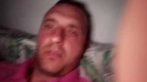 Snapshot of figonik chatting on October 24, 7:43 pm Nick online show from October 24, 7:43 pm