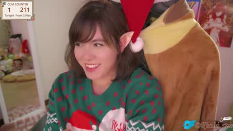 Snapshot of fijisakistar chatting on December 26, 6:09 am Fijisaki Soni online show from December 26, 6:09 am