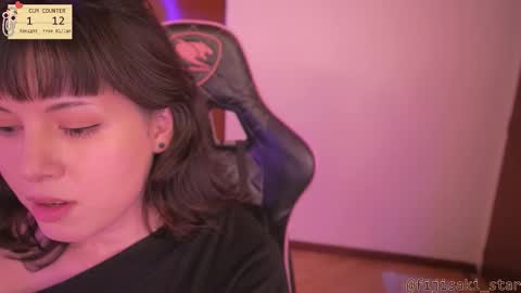 Fijisaki  Soni online show from February 3, 6:22 am