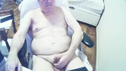 Snapshot of filhober chatting on February 26, 6:11 pm filhober online show from February 26, 6:11 pm