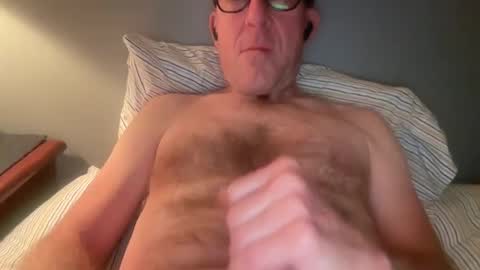 Snapshot of findjeff chatting on December 20, 5:25 am findjeff online show from December 20, 5:25 am