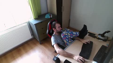 Jane and Findo online show from January 13, 5:44 am