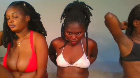 melanie online show from January 24, 8:43 pm