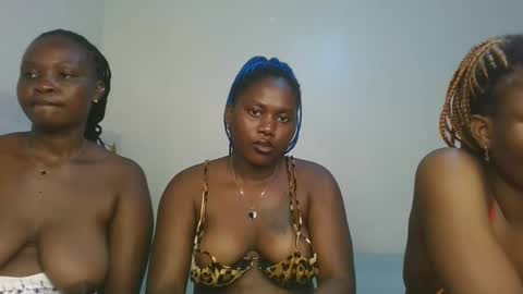 melanie online show from December 5, 1:14 am