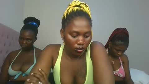 melanie online show from January 18, 12:53 pm