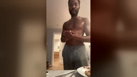 finessegod26 online show from December 5, 3:09 pm