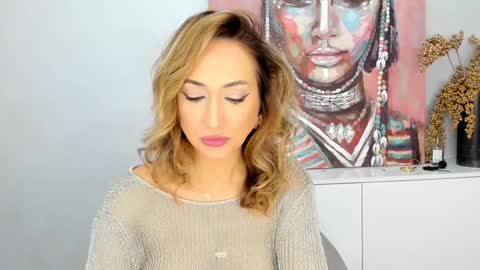 Snapshot of finestchantilly chatting on January 1, 7:09 am FinestChantilly online show from January 1, 7:09 am