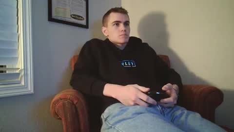 Snapshot of finnabun33 chatting on January 2, 1:17 am Jake I am Bicurious online show from January 2, 1:17 am